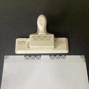 Martha Stewart Deco Sea Shell Scallop Border Edge Punch Craft Scrapbook